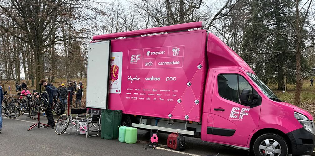 To support the Agostinacchio brothers in cross-country, EF Education EasyPost has set up a special team