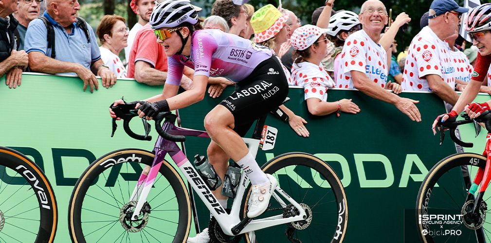 Tomasi's post-race sessions included reviewing for the final exams. Cycling and studying can be combined