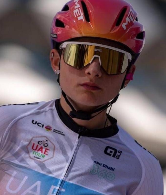 Cycling, Chiara Consonni wins the GP Liberazione. Arrival on parade with Persico and Gasparrini