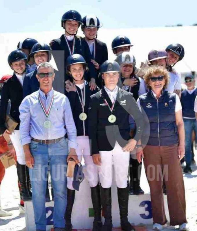 Sanremo Horse Racing leader at the Regional Outdoor Show Jumping Teams