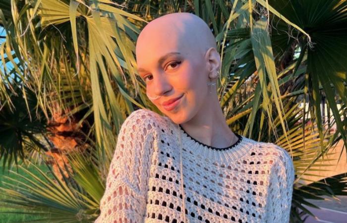 Elena Huelva, 20, suffering from Ewing’s sarcoma, died