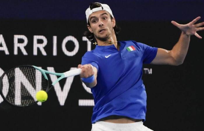 Lorenzo Musetti retires with an injury against Tiafoe – OA Sport