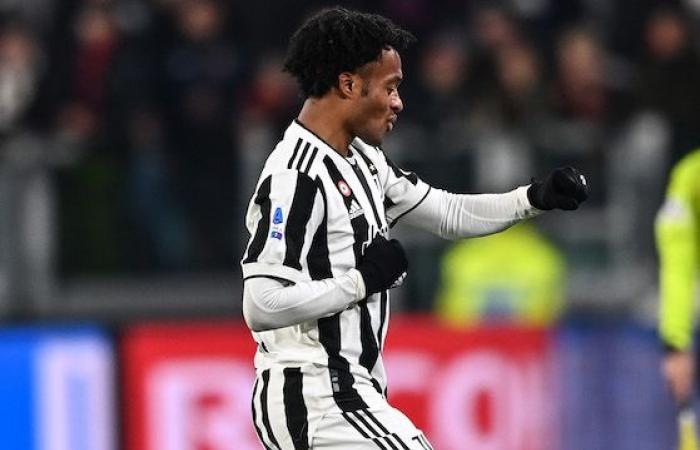 Cuadrado targeted by the racist chants of Lazio fans in Lazio-Juventus