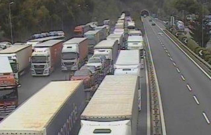 Highway chaos, accident on the A10: Bordighera-Ventimiglia section closed – Primocanale.it