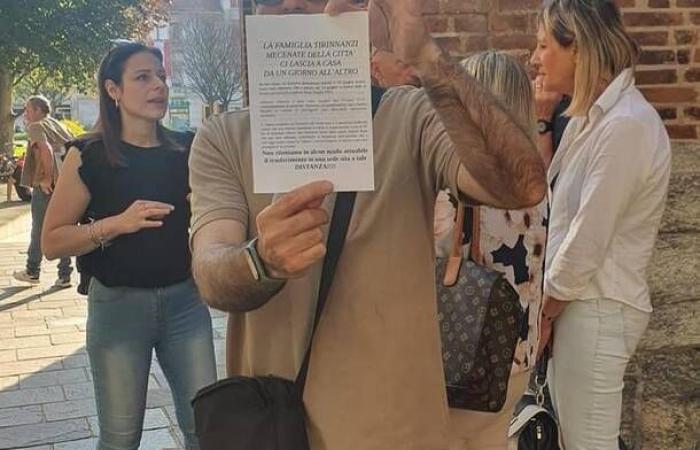 Flyers to say “No” to the transfer, the strike continues for the 15 workers of Tirinnanzi Legnano