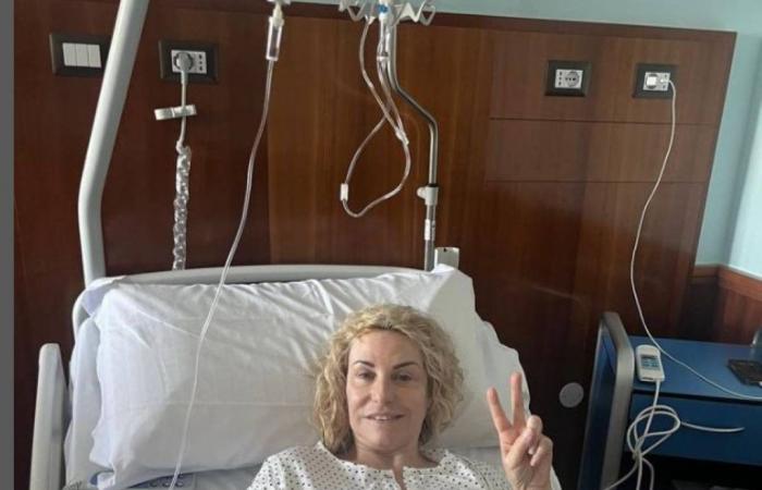 “I want to be honest…” And Antonella Clerici publishes the photo from the hospital. What happened