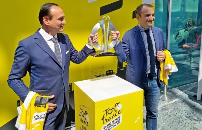 Tour de France 2024: the “Grand Départ” trophy in the Region’s Skyscraper; events in the area | Piedmont Region | Piemonte informs
