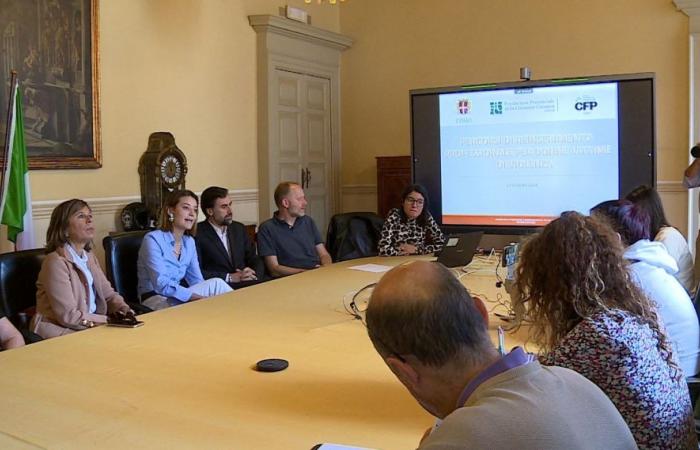 Violence against women, 300 requests for help in one year. The Municipality of Como activates employment support courses