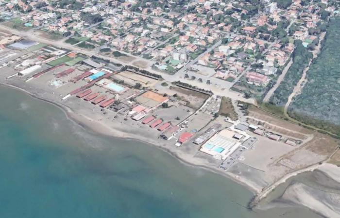 Fiumicino, that bathing establishment should be demolished, or rather not. After 7 years the Municipality is thinking again