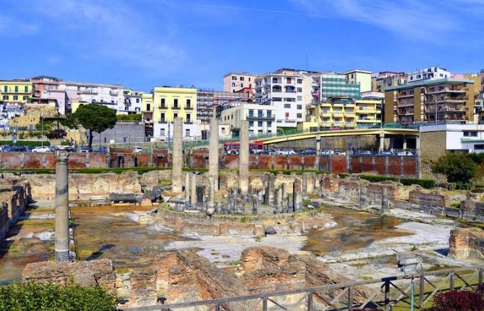 Campi Flegrei, with the escape plan the 76 thousand inhabitants of Pozzuoli welcomed into Lombardy – The supervolcano