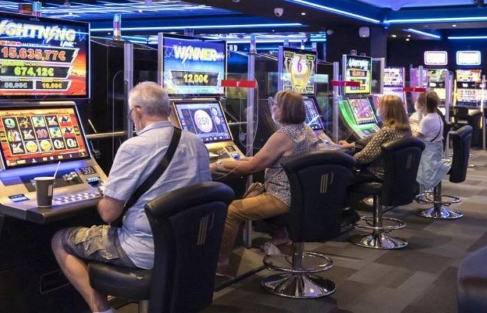 ‘Rigged’ slot machines, scam worth at least 5,000 euros a day