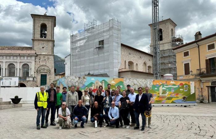 Cefs builders and students visiting the reconstruction sites in Perugia and Norcia