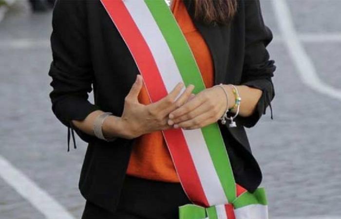 Salerno, only five women wearing the tricolor sash out of 47 newly elected mayors