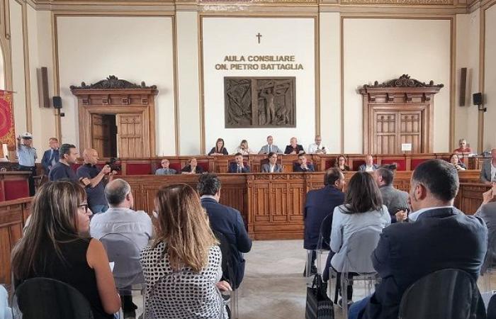 City council open on the Strait Bridge, Falcomatà: «We ask that the territories can be protagonists»
