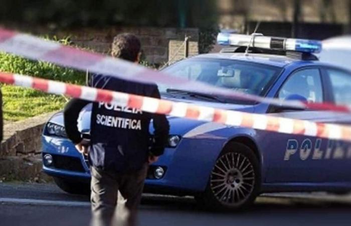 Found at home with a head wound, he dies in hospital in Bologna: the hunt is on for the person responsible