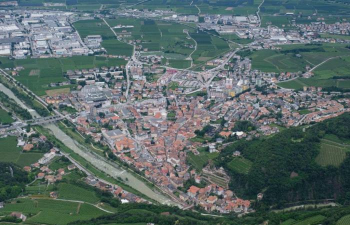 Trento seen from above in the images taken by the new Airbus helicopter