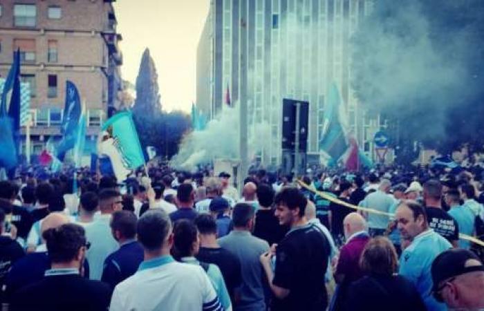 Lazio, the fans ask for respect: “We want to win again”