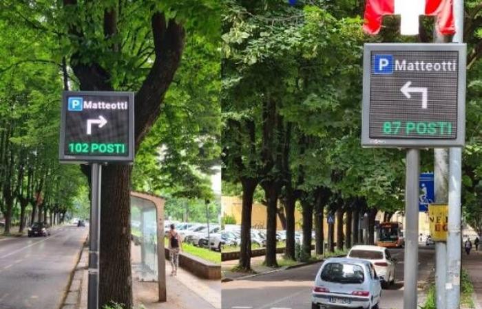 Parking spaces in via Gilardelli in Legnano: three new panels to indicate free spaces in real time