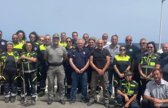 Fires, 30 volunteers trained in extinguishing: specialists in the field – Il Giornale di Pantelleria