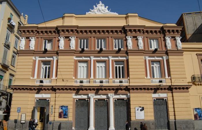 AT THE MERCADANTE THEATER IN NAPLES: THE 2024/2025 THEATER SEASON PRESENTED