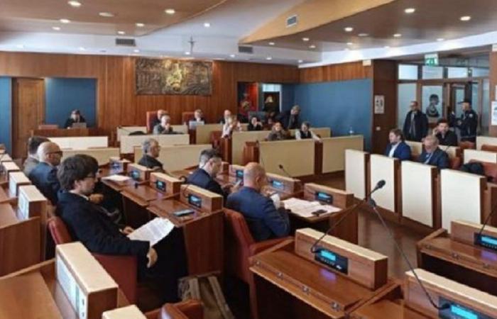 Council reshuffle at the Municipality of Caserta, now the centrists are “holding back” the mayor