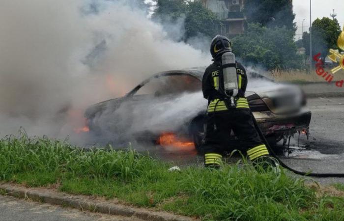 Galliate: Firefighters in action for a fire, an accident and a car on fire