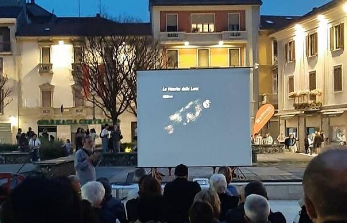 Antares revealed the mysteries of the Moon, many at the special lesson in the center of Legnano