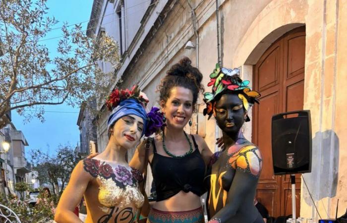 Modica, Cori Amenta’s Moor’s Heads for ‘Momenti D’Oro’ enchant the audience (photo and video) –