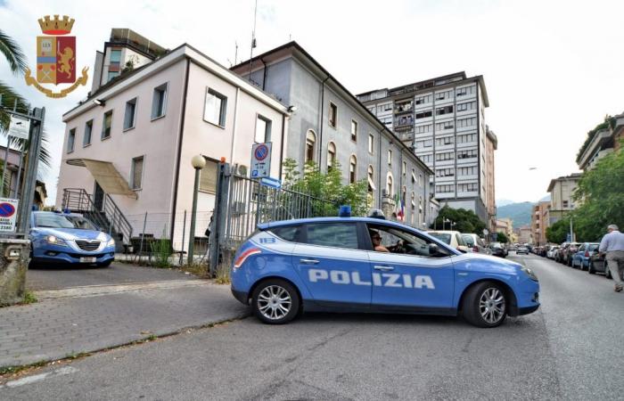 Massa: extraordinary territorial control services, incessant activity in the fight against petty crime to guarantee the safety of citizens. – Massa Carrara Police Headquarters