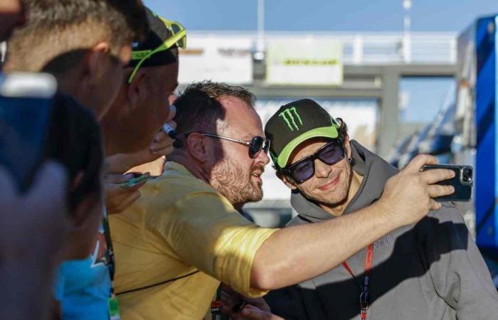 Do you want to enter the MotoGP Paddock? Here’s how to do it