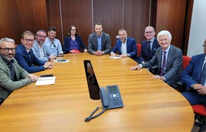 Cremona Evening – Meeting in Milan between the Mayor of Crema, the Homogeneous Area and the Regional Councilor for Transport: the direct Crema-Milan train will be tested
