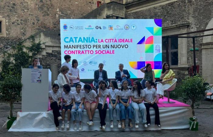 Professionals at the service of citizens: in the “ideal Catania” a traveling tour in all the neighborhoods