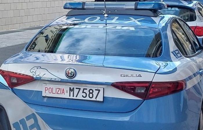 Crotone: 44-year-old attacks police officers, arrested