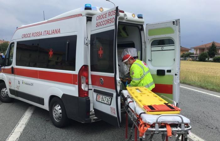 Mechanic affected by the explosion of a truck tire: admitted to Giovanni Bosco hospital
