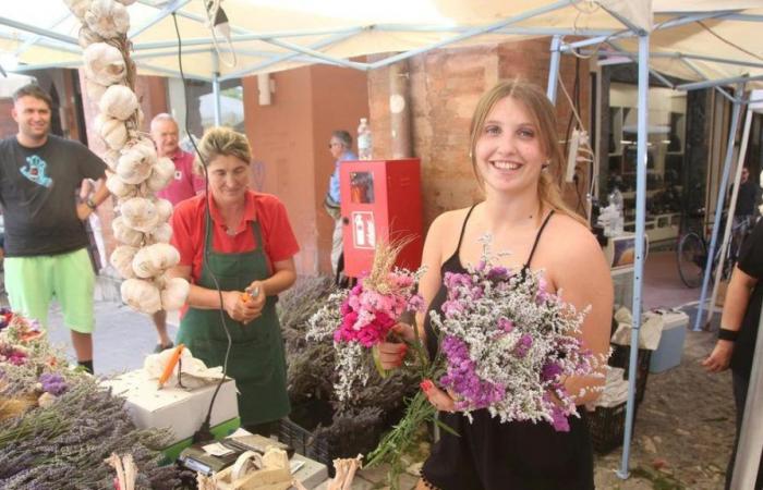 Between lavender and whistles. San Giovanni brings four days of celebration