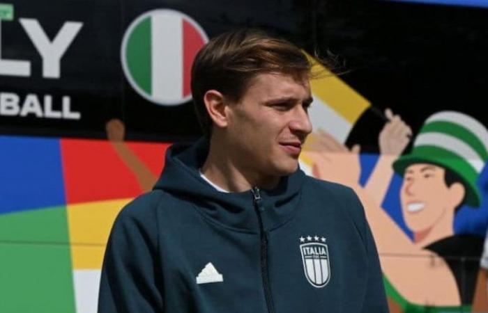 Italy-Spain, Barella challenges Fabian. Two essentials from midfield
