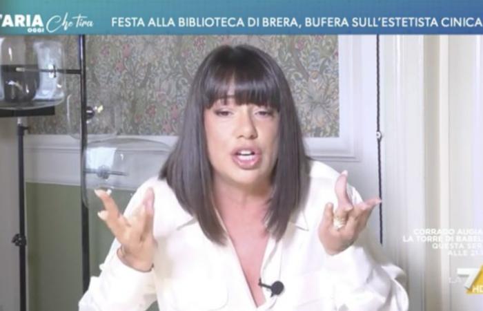 The Cynical Beautician is a saint for La 7: “She gave visibility to Brera. Her party? Contemporary art”. But is it all true? – MOW