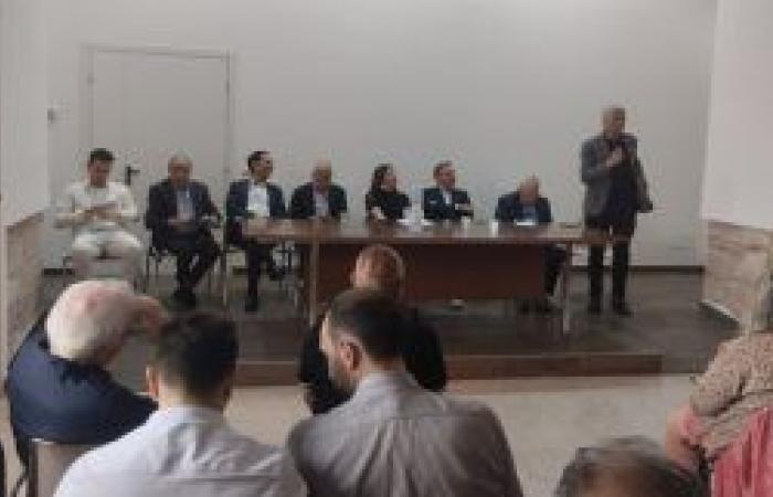 heated debate at the Nazione Futura conference in Cosenza
