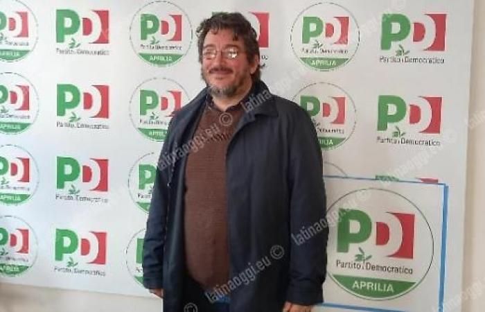 Cosmi leaves the leadership of the Aprilia Democratic Party and resigns as secretary – Photo 1 of 1