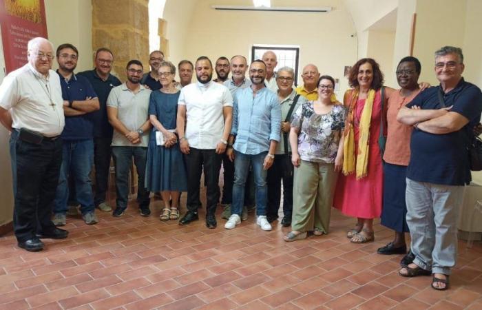 THE CARITAS OF SICILY MEET A TUNISIAN DELEGATION ON A TWINNING VISIT TO THE ISLAND. News, videos and photos – Churches of Sicily