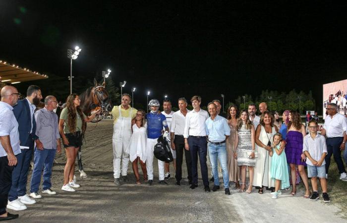 Horse racing, overture at the Cesena racecourse with the Bronchi Combustibili Award
