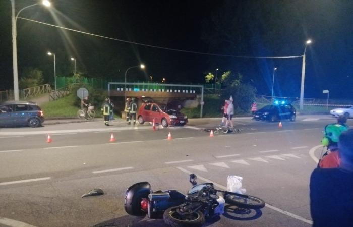 Car-motorcycle accident during the night on the regional 56 in Mossa, centaur in hospital • Il Goriziano