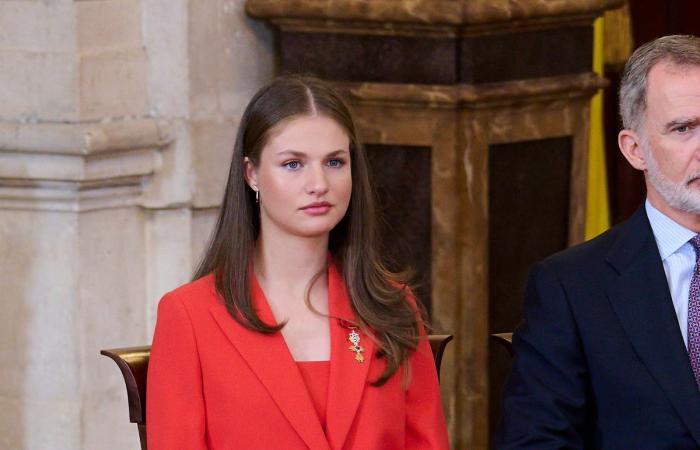 Not even Letizia of Spain in blue manages to be as chic as her daughters