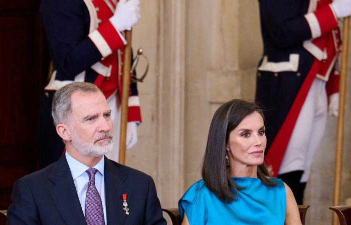 Not even Letizia of Spain in blue manages to be as chic as her daughters
