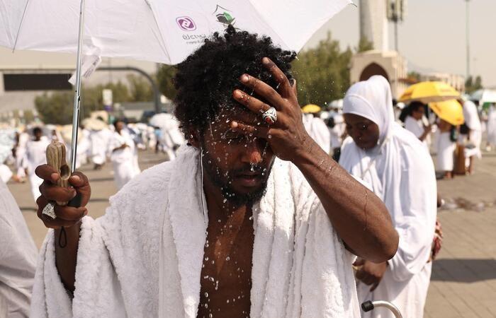 More than 1000 pilgrims die in Mecca due to heat wave – News