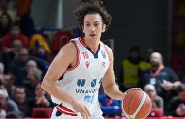 Basketball. Uglietti in Reggio until 2026