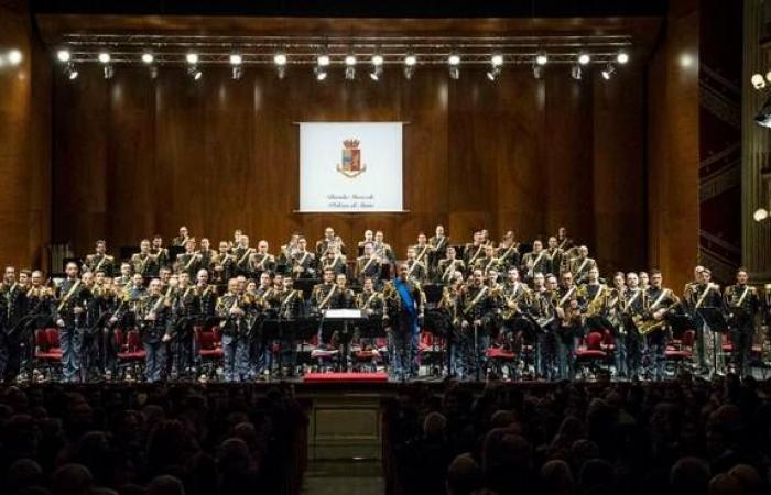 Muti also on the podium of the State Police Musical Band for the concert on Tuesday 2 July at the Pala De André, directed by Maurizio Billi