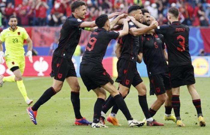 Albania equals in the 96th minute, Italy celebrates too, Strakosha super, Hysaj flop