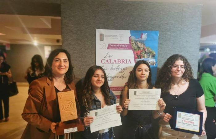 Reggio Calabria, Anna Maria Tassone of the Zaleuco high school in Locri wins the XVIII edition of the “G. Logoteta” scholarship