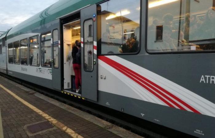 Trains, Lecco-Molteno-Monza line interrupted. Table on inconveniences